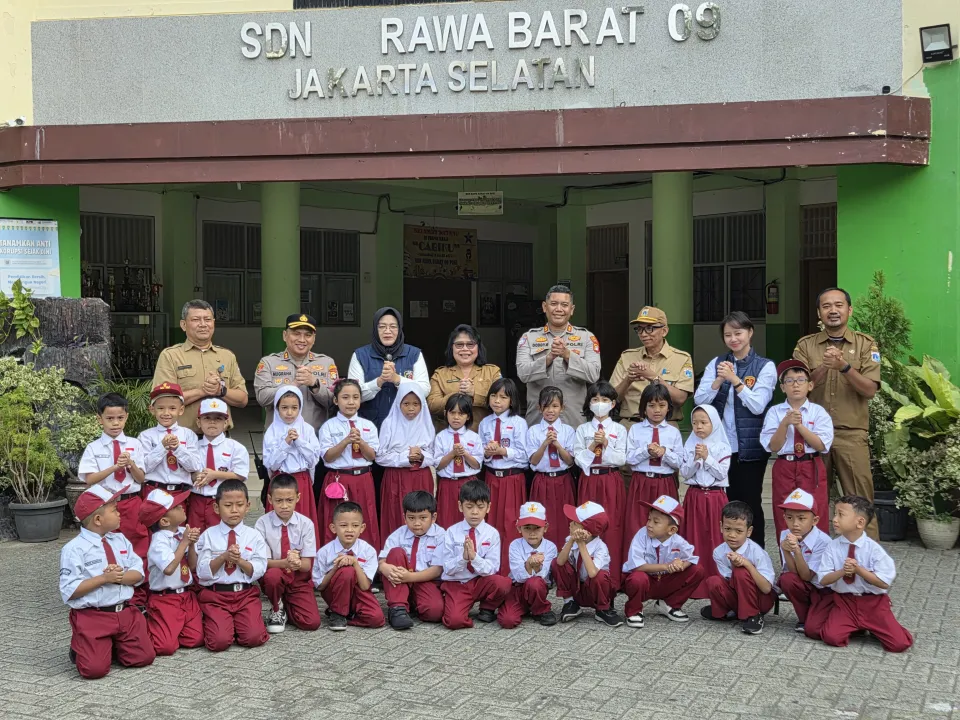 Cegah Perundungan di Sekolah, Polda Metro Jaya Edukasi Siswa SD di Jakarta Selatan