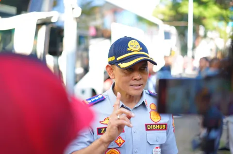 Kota Bekasi Berangkatkan 27 Bus Mudik Gratis, Ribuan Warga Pulang Kampung