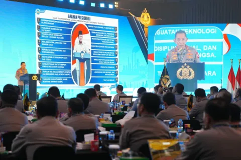 Kapolri Tegaskan Polri Jadi Garda Terdepan Pengawal Program Pemerintah 2026