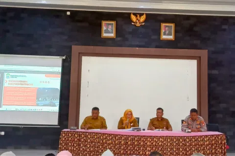 Rapat Sinergitas Kelurahan Sumurbatu Perkuat Kolaborasi Sambut HUT RI ke-81 dan Program Bekasi Keren 2026