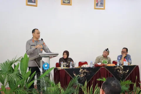 Polres Metro Bekasi Kota Perkuat Program Jaga Pelajar Bersama 127 Kepala SMK