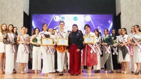 Lusia Carmenita Rosalia Lamba dari NTT Dinobatkan sebagai Putri Pariwisata Indonesia 2026