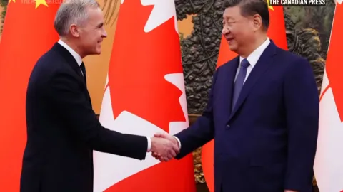 Carney ke Beijing, Kanada Pangkas Tarif Mobil Listrik China demi Lepas dari Bayang-Bayang AS
