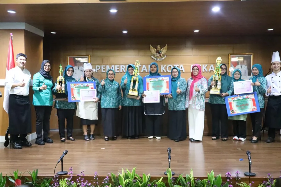 Kreatif dan Menginspirasi! TP PKK Kota Bekasi Gelar Lomba Makanan Etnik, Bekasi Barat Raih Juara