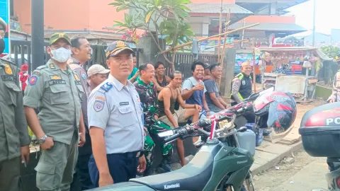 Polsek Bantargebang Gelar Jaga Jakarta On The Spot, Serap Aspirasi Warga di Pasar Bantargebang