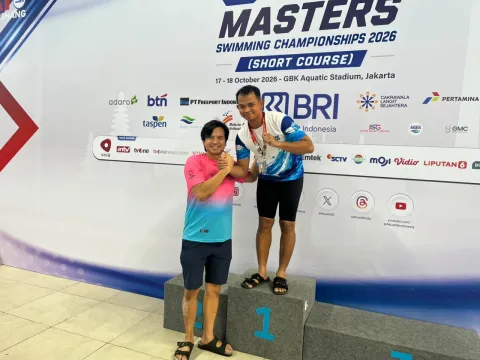 Dua Hari Bertanding, Kapolsek Bekasi Selatan Raih Dua Podium di SEAA Masters Swimming Championships 2026